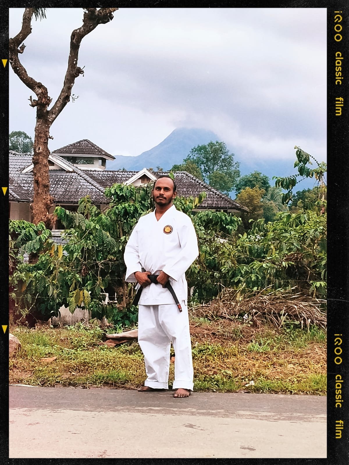 Shihan Manohar Barik, founder of JKRKDA, in training stance